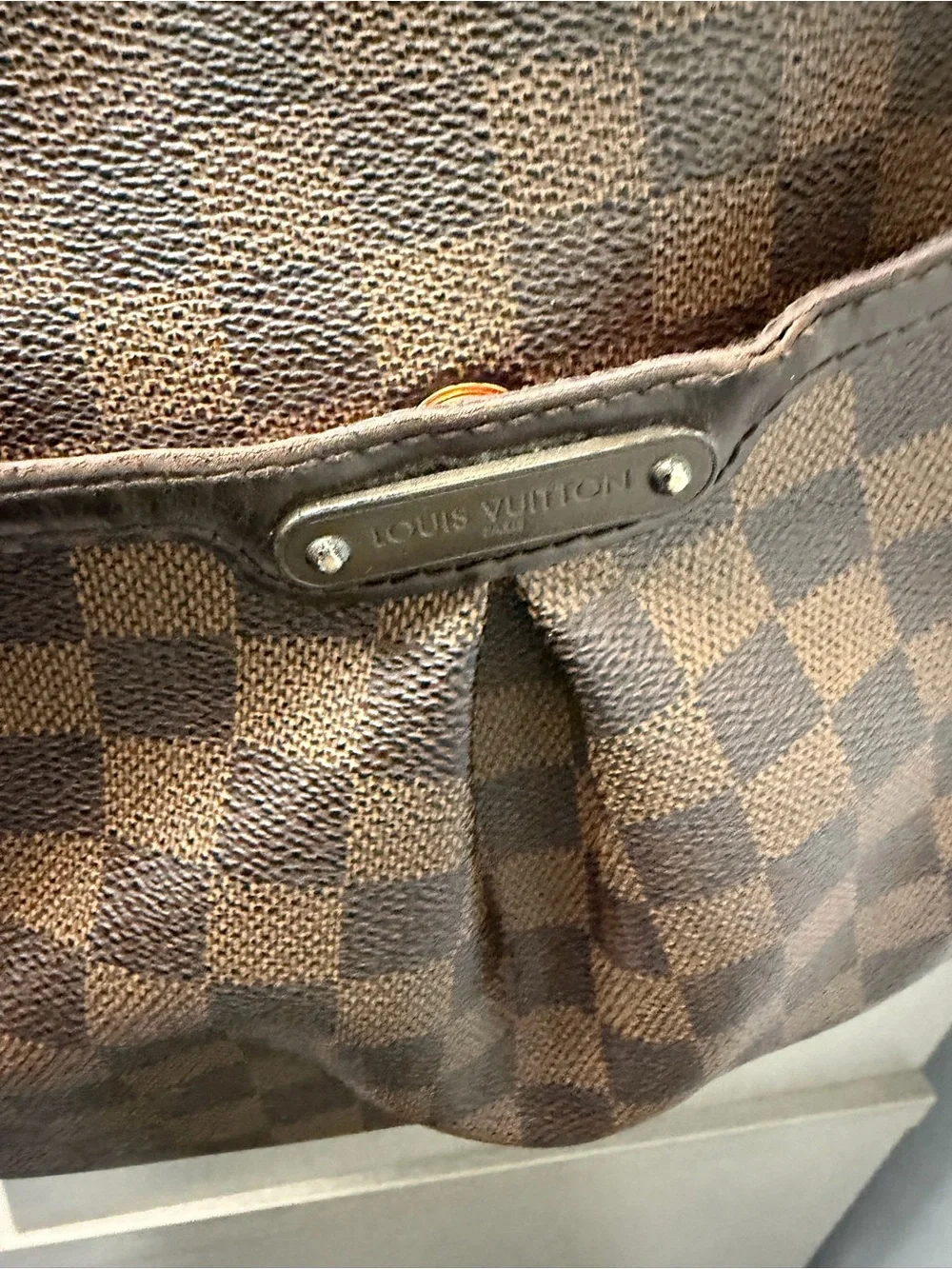 Authentic Louis Vuitton Damier Ebene Crossbody Bag in Brown